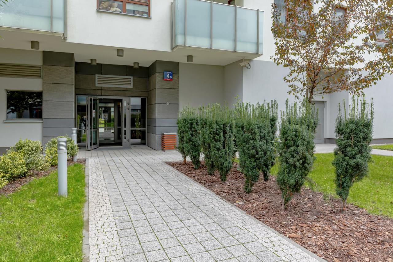 Apartments Warsaw Gieldowa 4 By Noclegi Renters Luaran gambar
